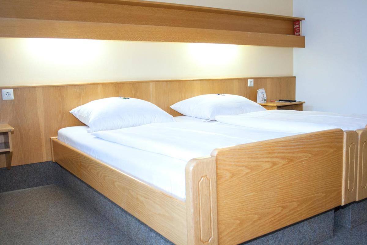 Hotel Am Regenbogen Cham Ngoại thất bức ảnh