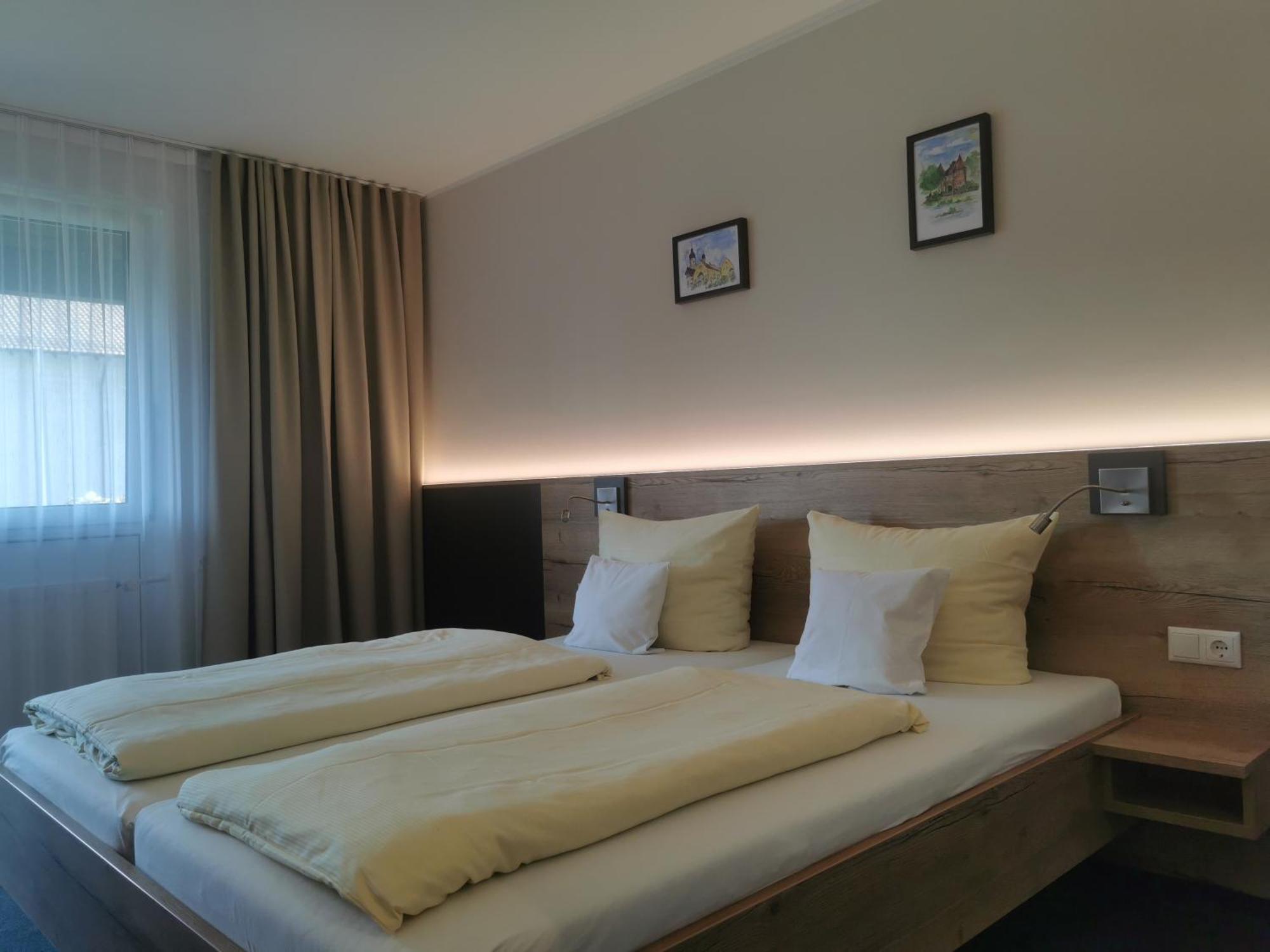 Hotel Am Regenbogen Cham Ngoại thất bức ảnh